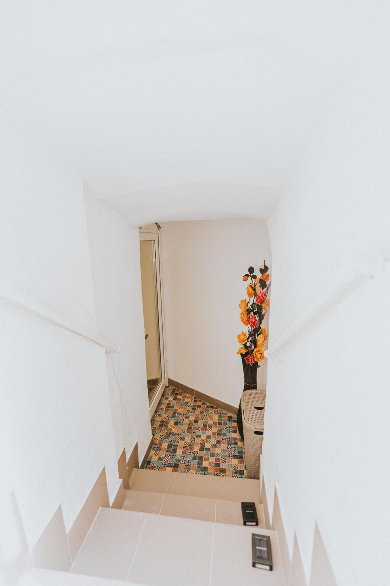 Locart -Cozy Downtown Apartment, Near Black Church With Free Wi-Fi Brassó Kültér fotó
