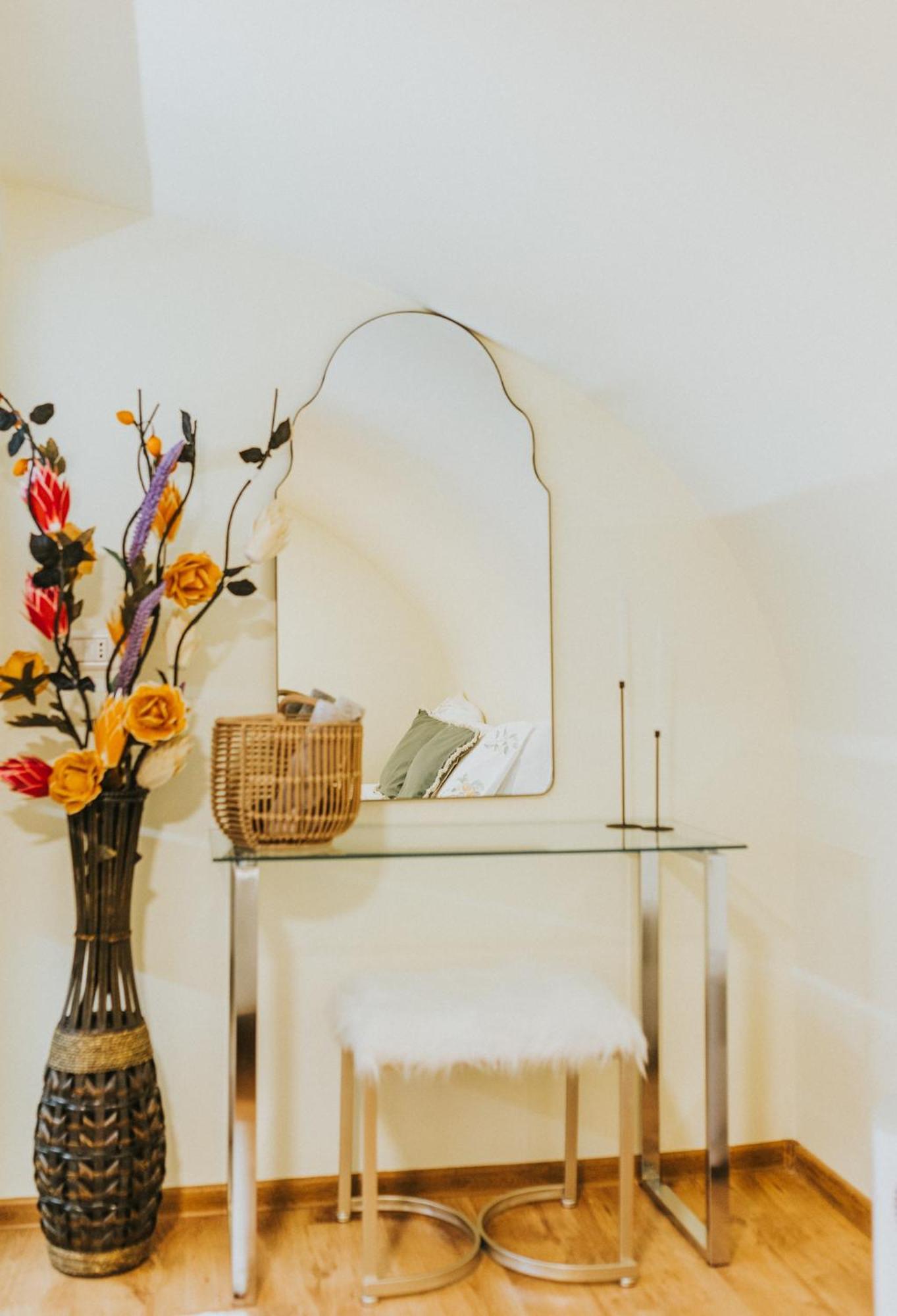 Locart -Cozy Downtown Apartment, Near Black Church With Free Wi-Fi Brassó Kültér fotó